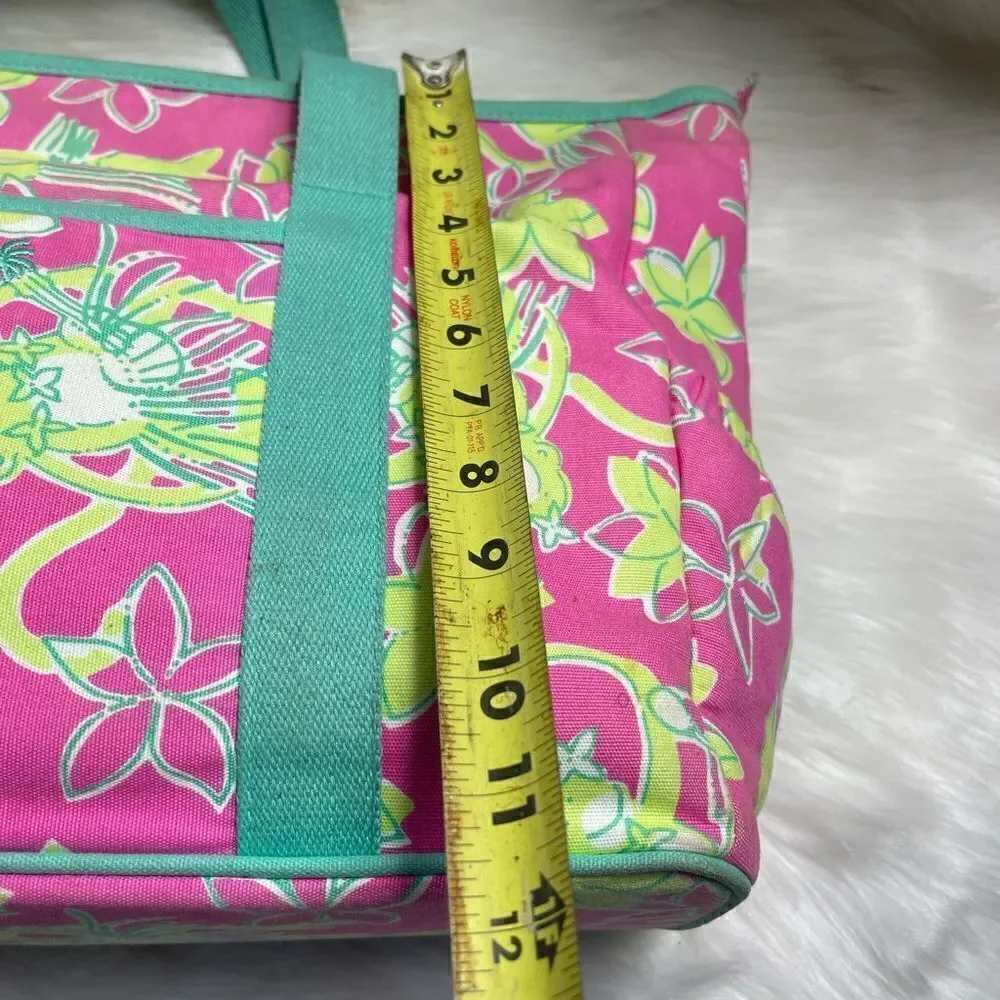 Lilly Pulitzer Rock A Hula prints 100%Cotton large diaper bag with wipes…